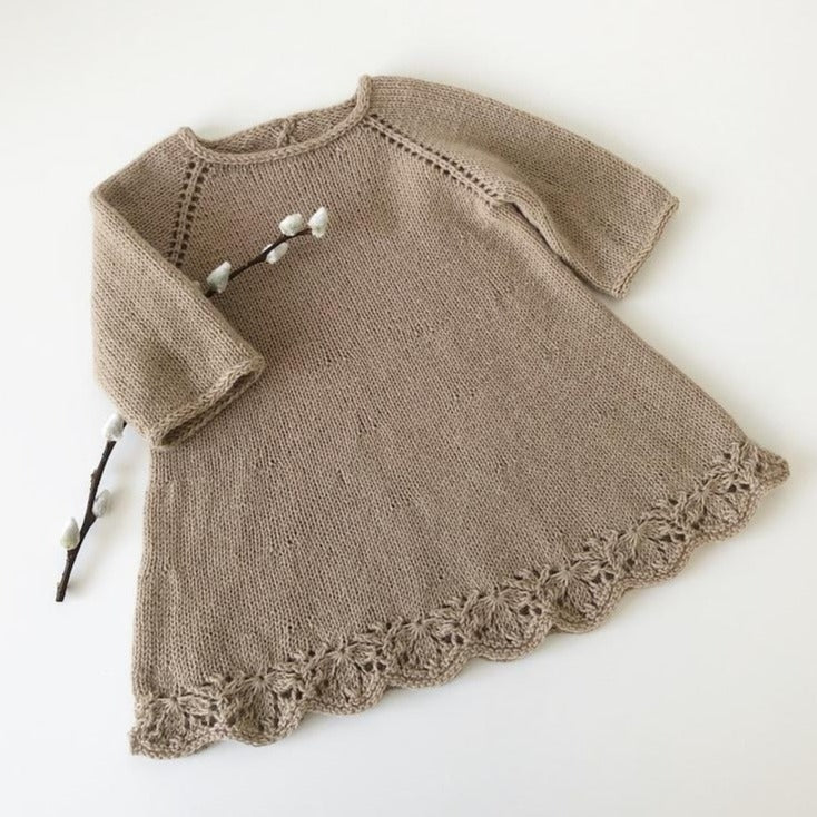 udslettelse stamme Forvirre Lille Erantis Kjole - Knitting for Sif